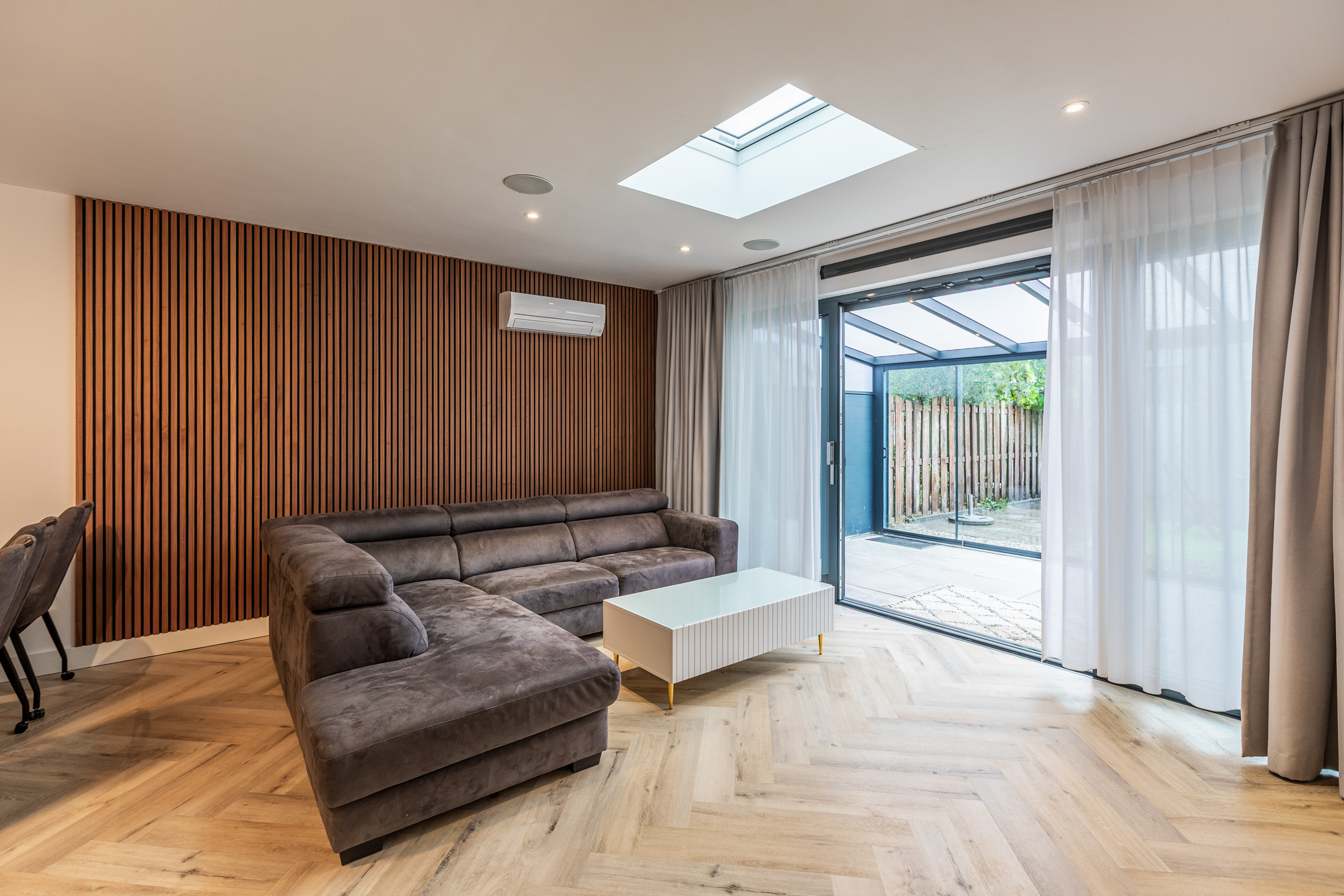 Posweg 83 , 3192 TG Hoogvliet rotterdam 12